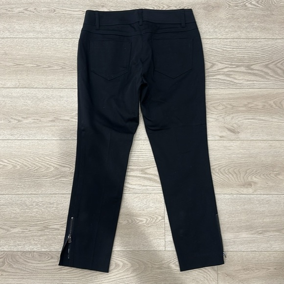 Cache black capris - Picture 13 of 13